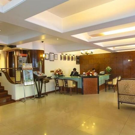 Ramee Guesline Hotel, Dadar Mumbai Ngoại thất bức ảnh