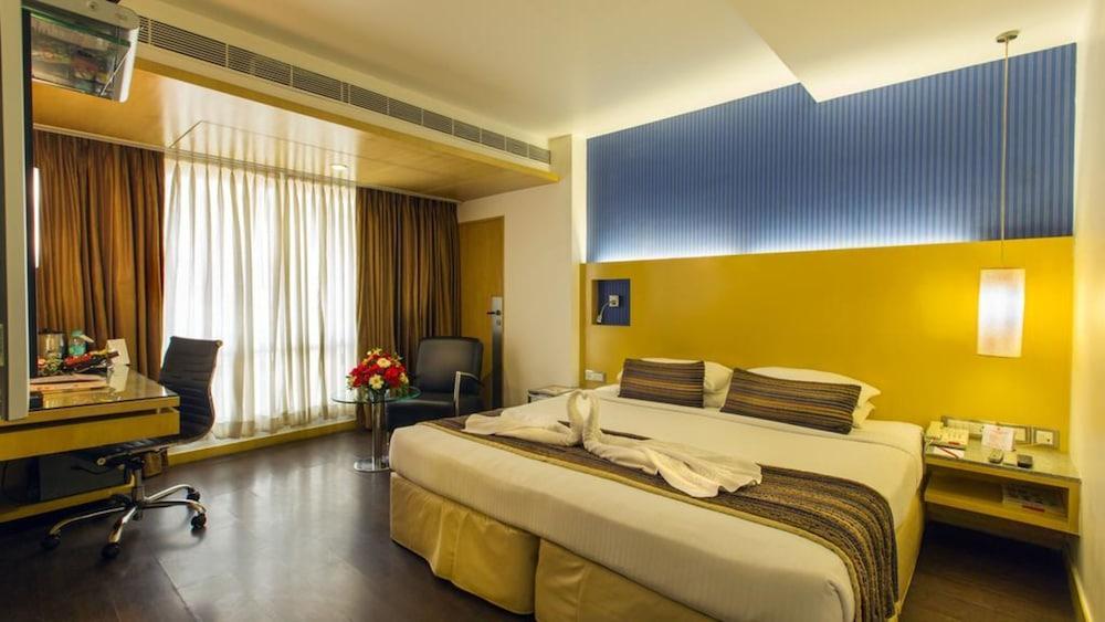 Ramee Guesline Hotel, Dadar Mumbai Ngoại thất bức ảnh